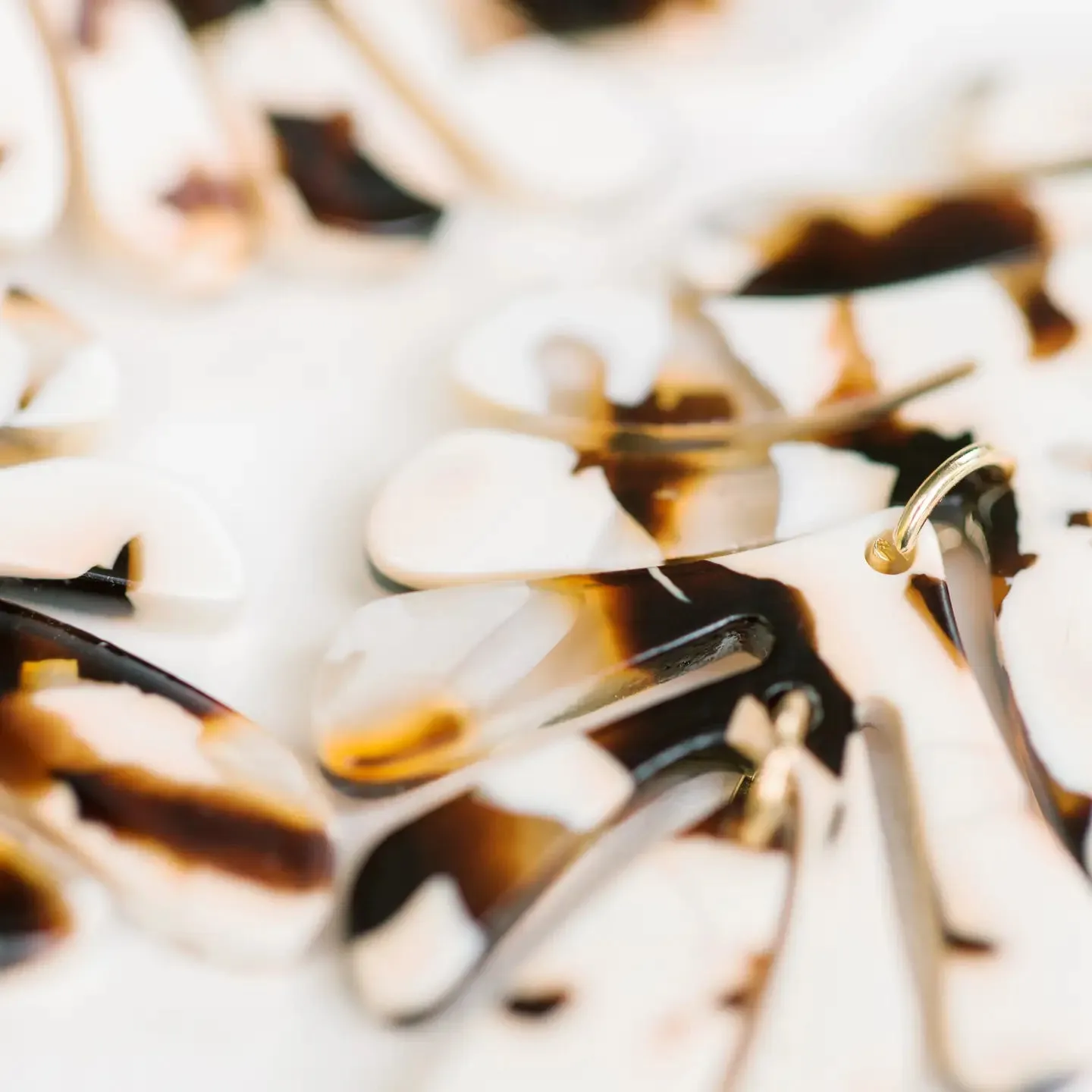 Cocoa Petite Palm Drop Earrings
