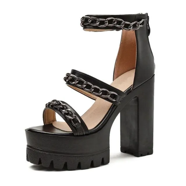 USS Shoes Alegria Women's Gothic Sandal