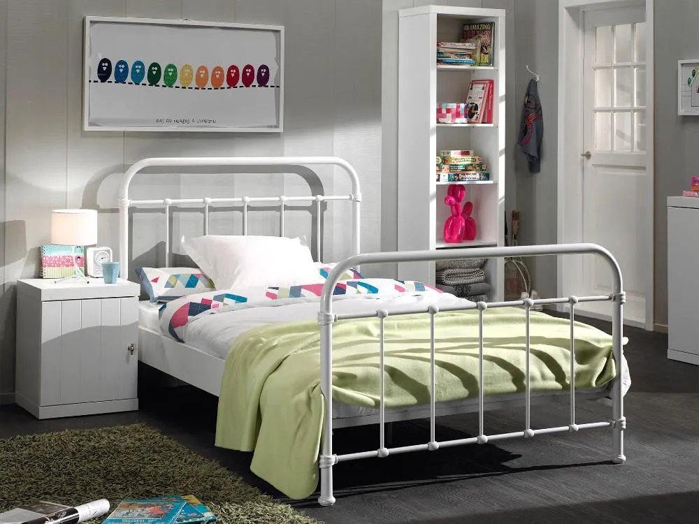 Vipack - New York 4ft Double Bed - Colour Options Available